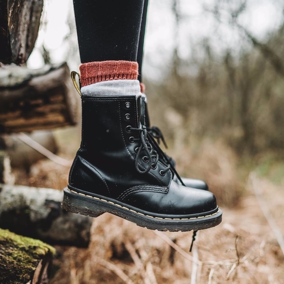 🖤🖤🦂Womens Docs size 6🦂🖤🖤 - Picture 1 of 8